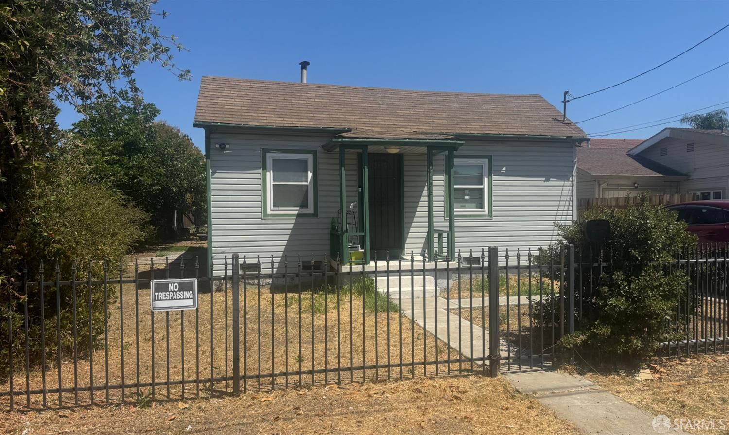 Property Photo:  37136 Magnolia Street  CA 94560 