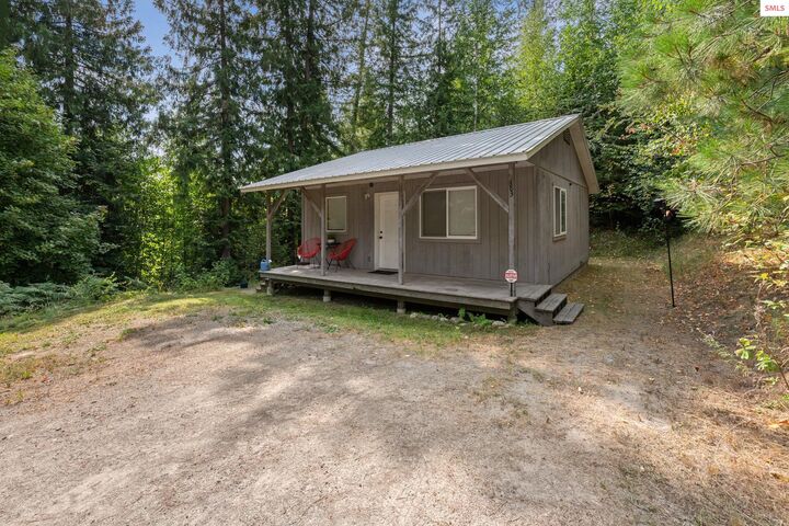 Property Photo:  183 &Amp 185 Carr Creek Rd  ID 83864 