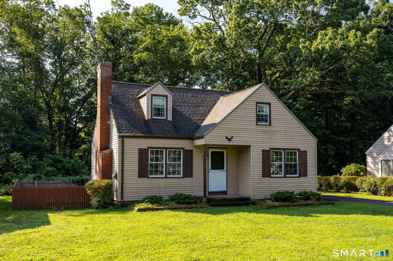 Property Photo:  73 Circle Drive  CT 06096 