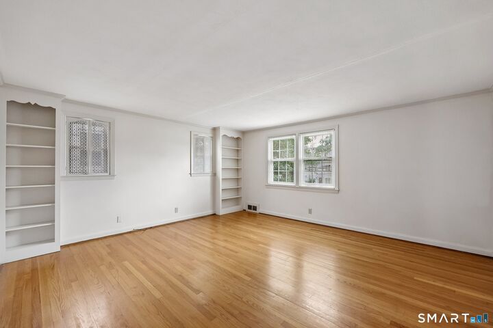 Property Photo:  24 Bretton Road  CT 06119 