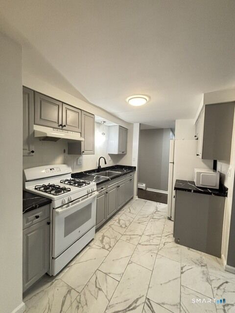 Property Photo: 1387 Quinnipiac Avenue CT 06513