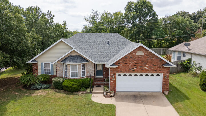 Property Photo:  2226 E Kathryn Drive  MO 65738 