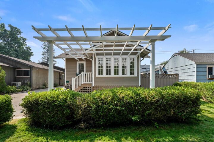 Property Photo:  1128 E 29th Ave Ave 1126 E 29th Ave  WA 99203 