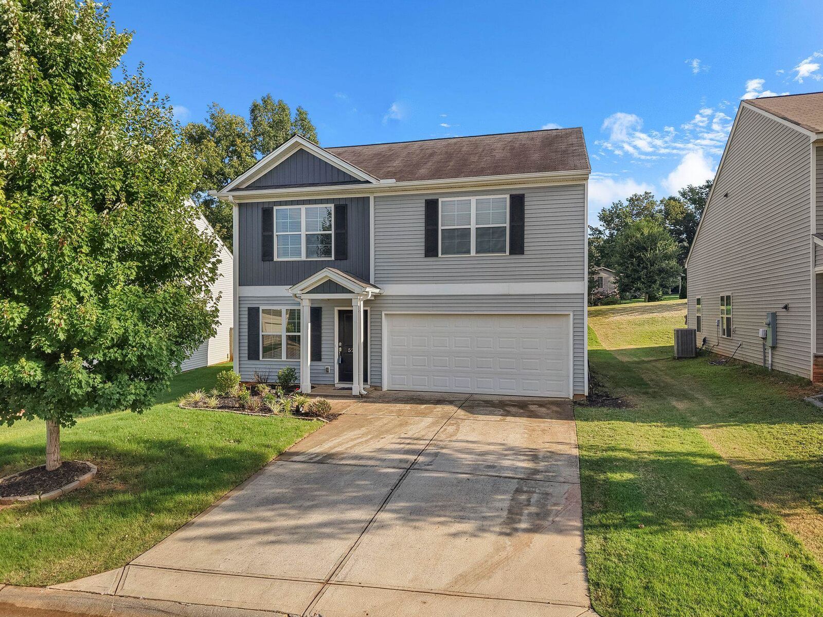 Property Photo:  520 Millsgate Circle  SC 29316 