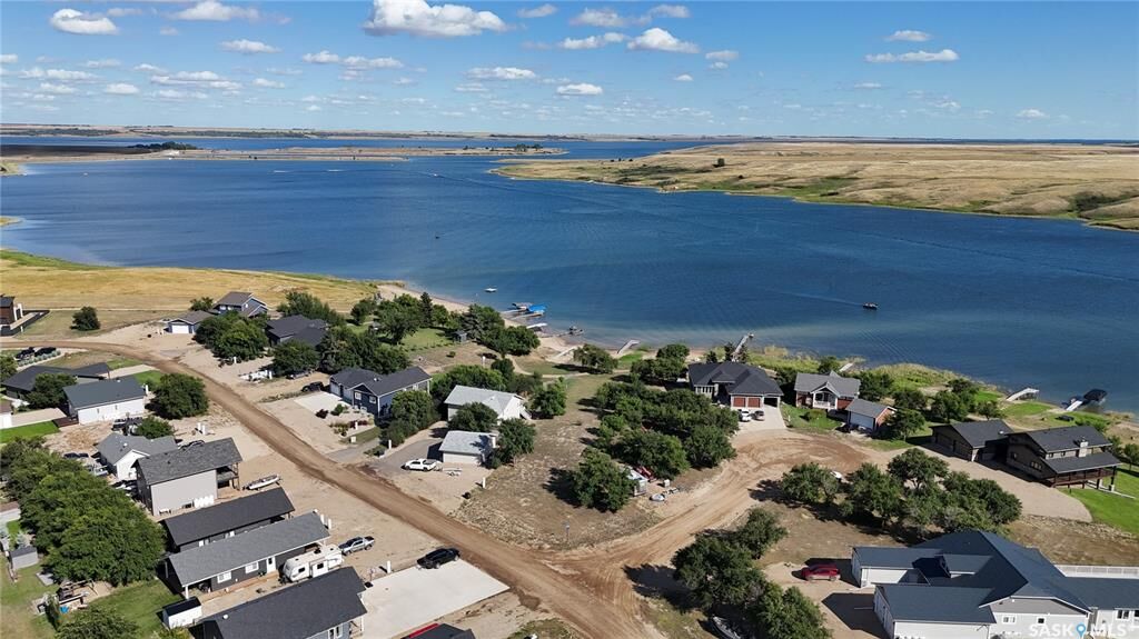 Property Photo:  27 Grace Bay  SK S0L 2E0 