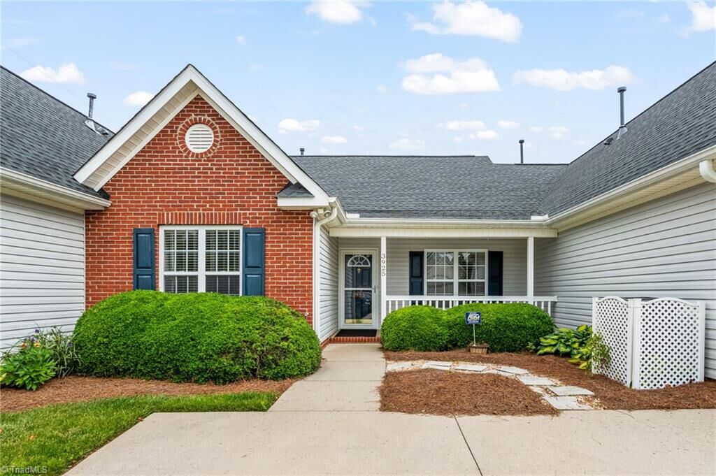 Property Photo: 3925 Parkview Court NC 27127
