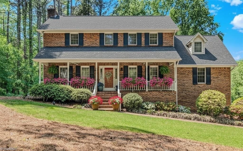 Property Photo:  500 Knob View Drive  NC 27104 