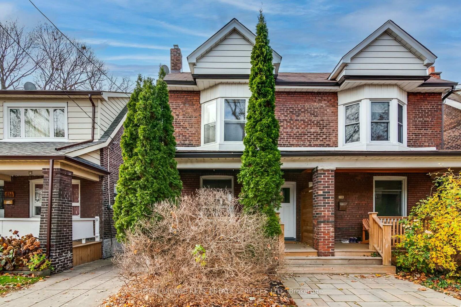 Property Photo:  116 Gillard Avenue L  ON M4J 4N6 