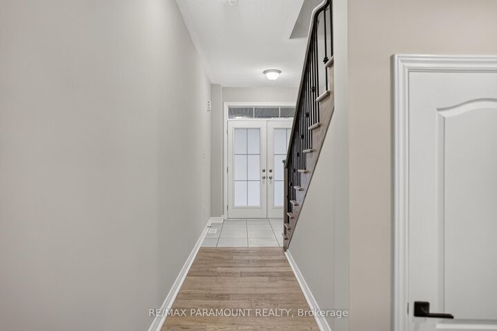 Property Photo:  61 Tracey Lane  ON L9Y 3V2 