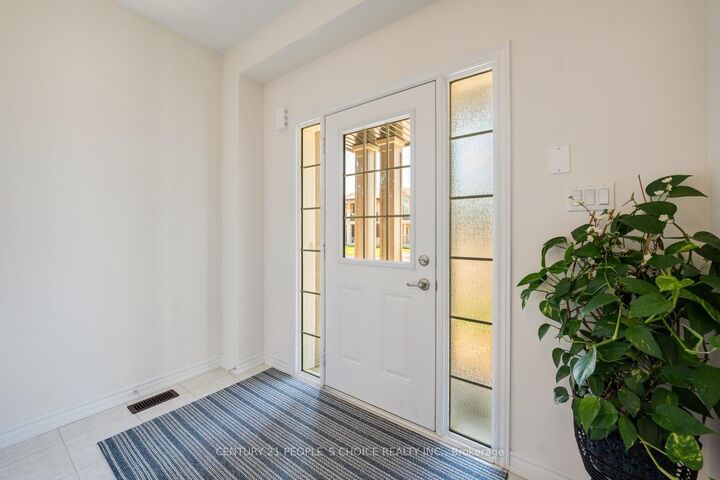 Property Photo: 8 Ingalls Avenue ON N3V 0B7
