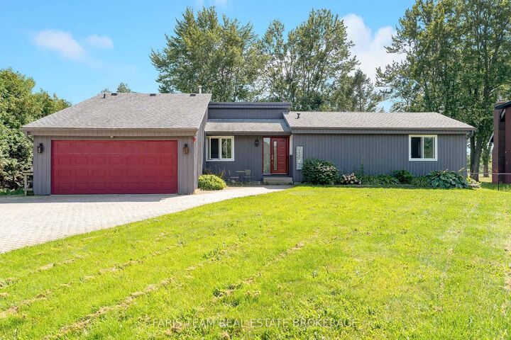 Property Photo: 3299 Shoreview Drive ON L0K 2B0