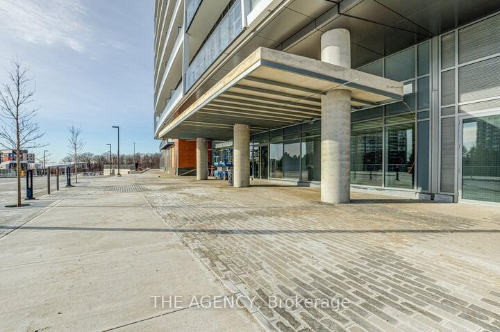 Property Photo: 30 Upper Mall Way 1108 ON L4J 0L7