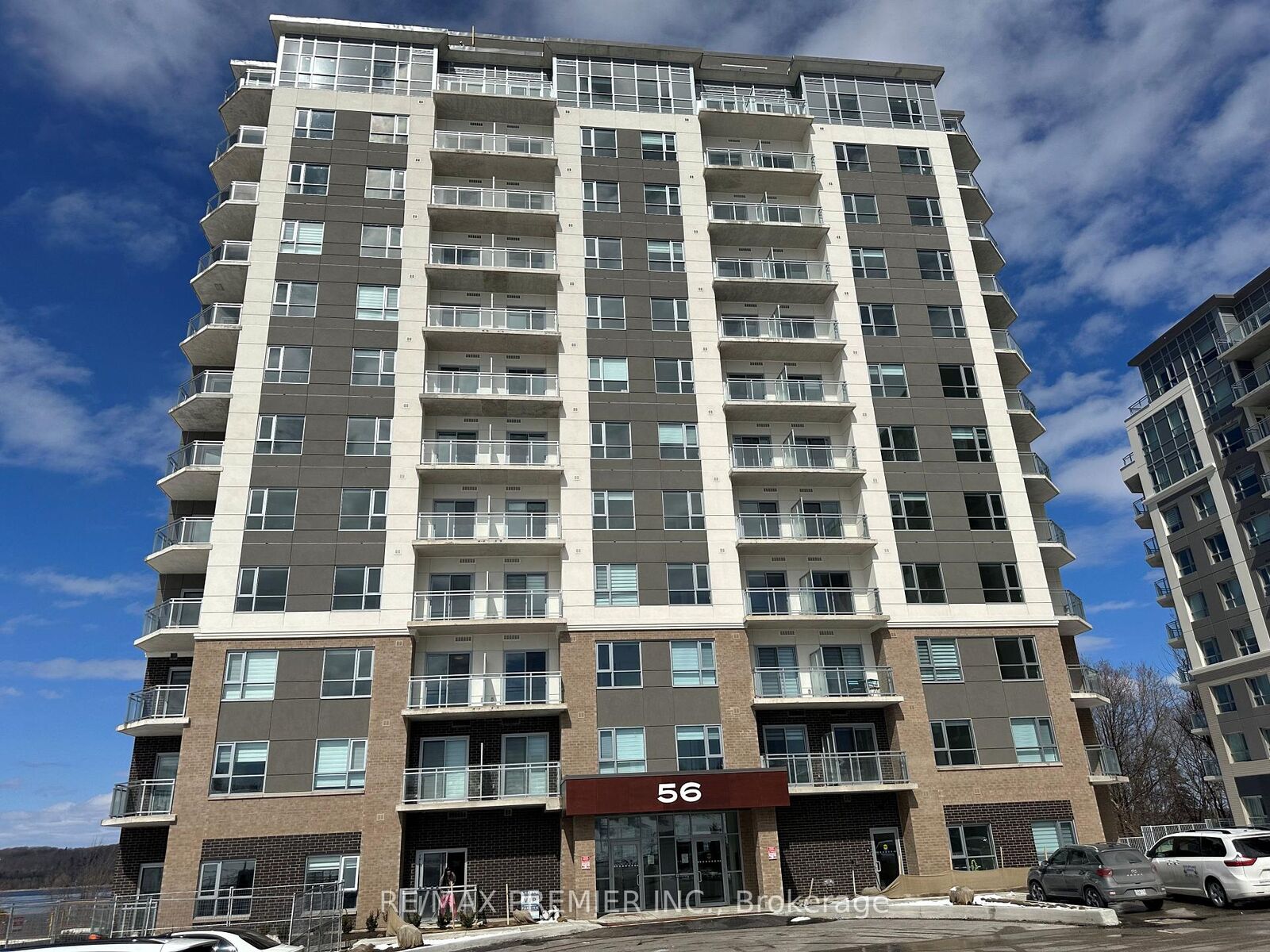 Property Photo:  56 Lakeside Terrace 207  ON L4M 7B9 