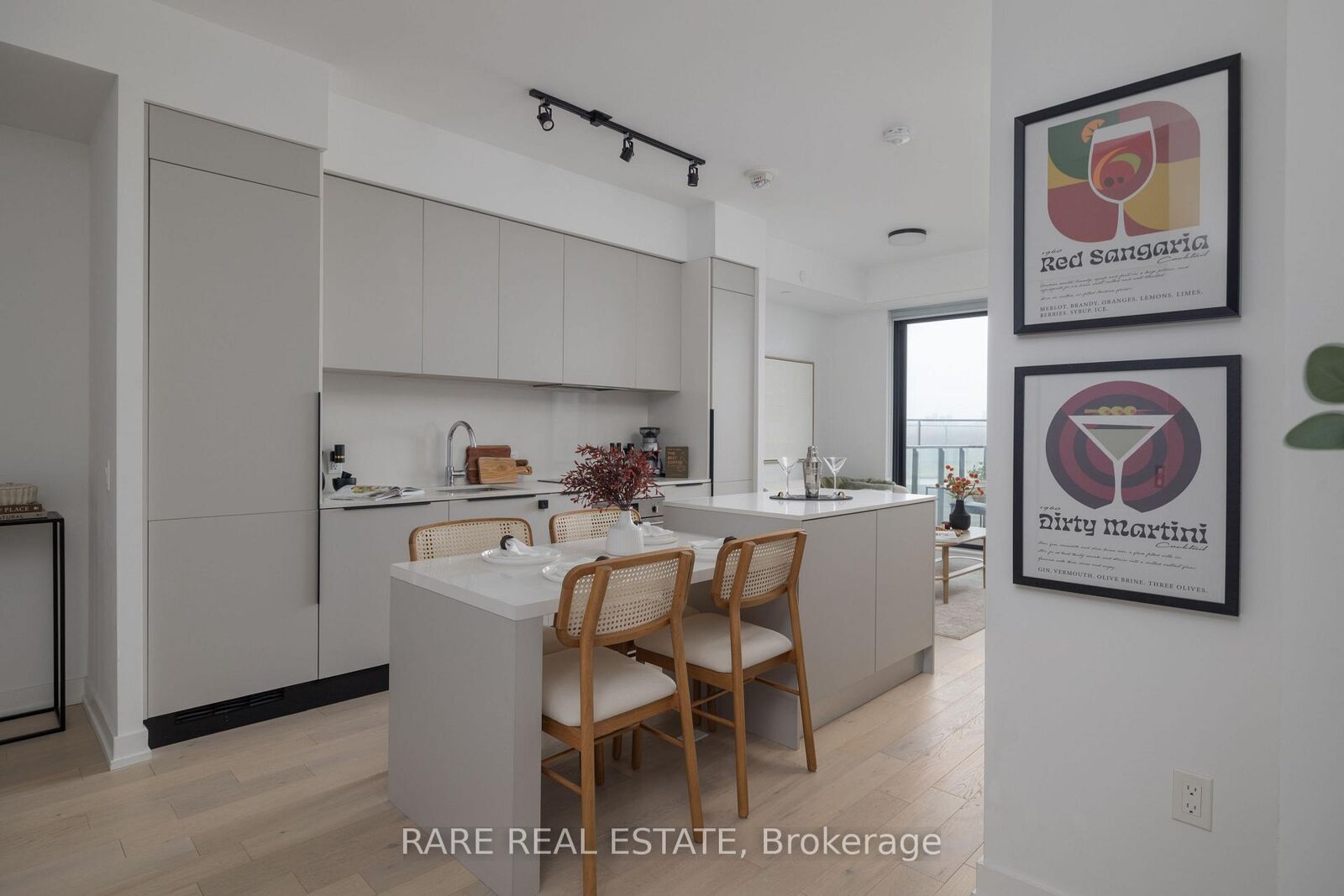 Property Photo:  200 Sudbury Street 907  ON M6J 0H1 