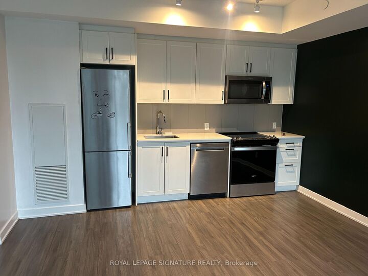 Photo de la propriété: 681 Yonge Street 432 ON L4N 4E8