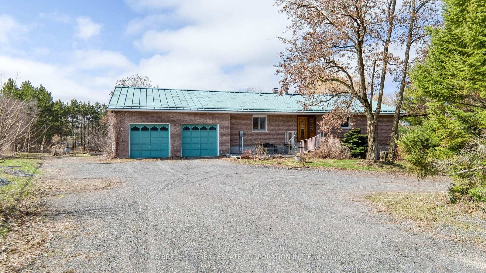 Property Photo: 2008 Pine Grove Road ON K0G 1K0