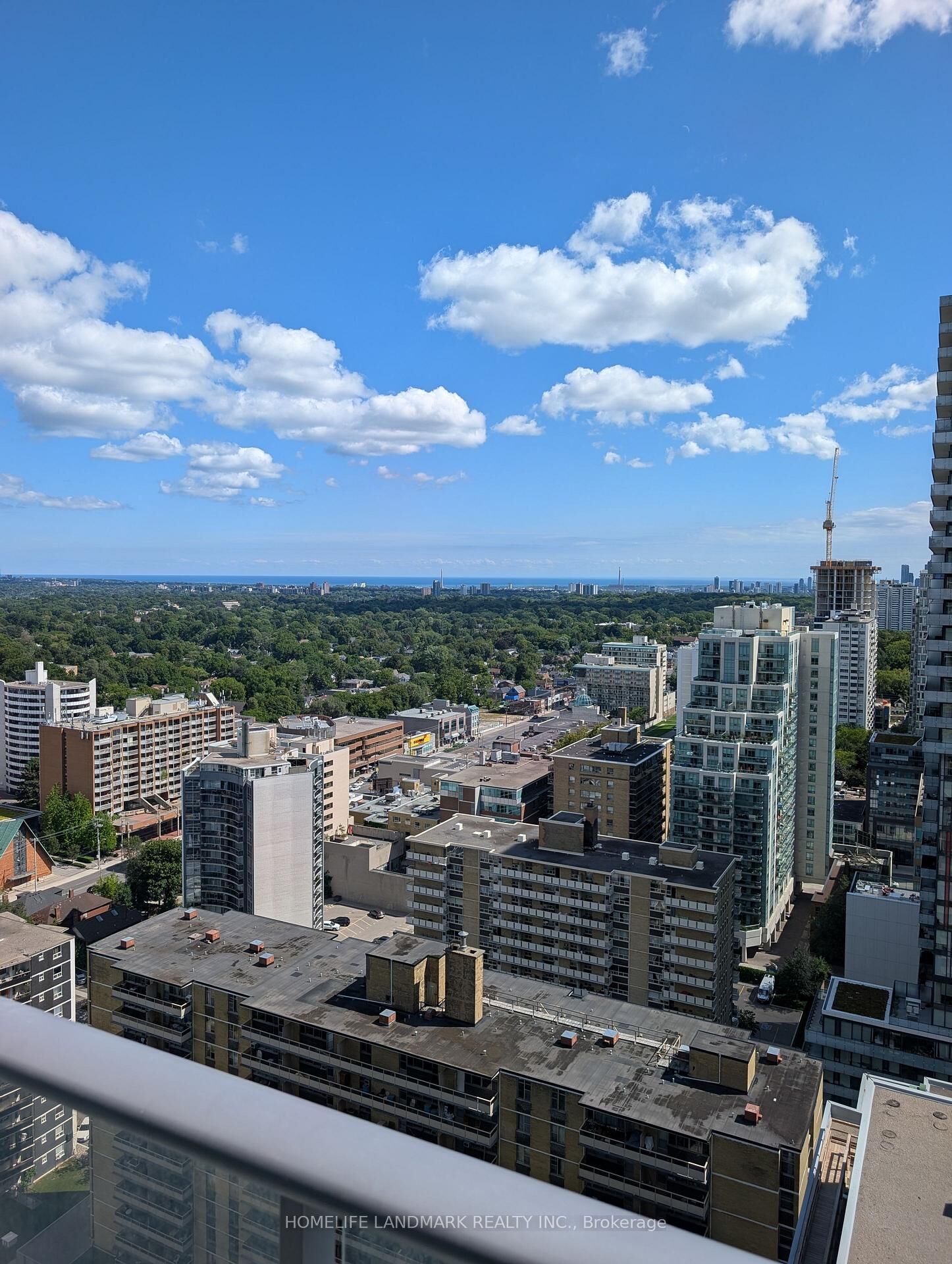 Property Photo:  195 Redpath Avenue 2707  ON M4P 0E4 
