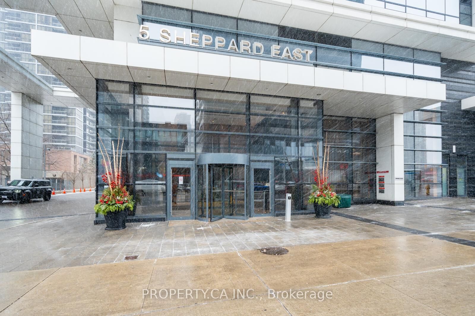 Photo de la propriété:  5 Sheppard Avenue E 4221  ON M2N 7J6 