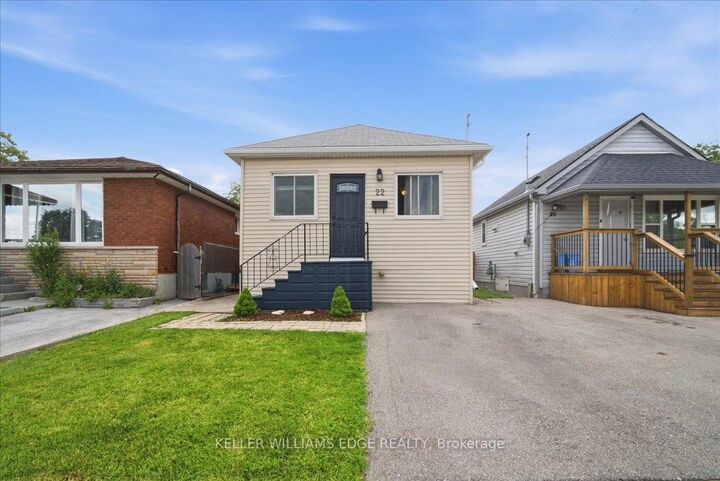 Property Photo: 22 Delena Avenue N ON L8H 6B4