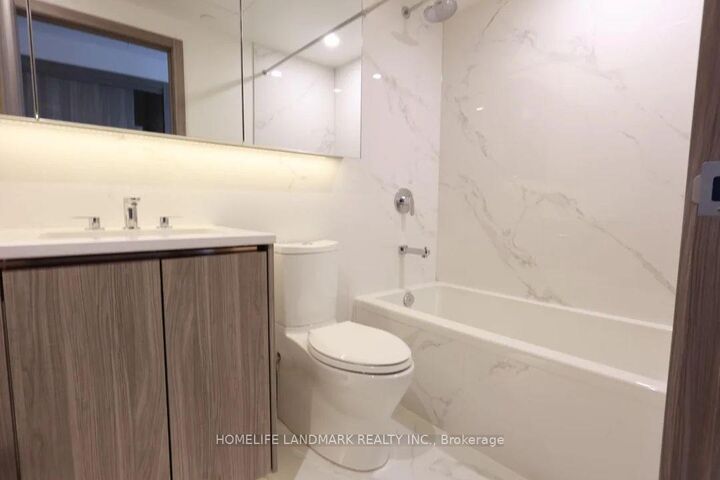 Property Photo:  27 McMahon Drive 1111  ON M2K 0J2 