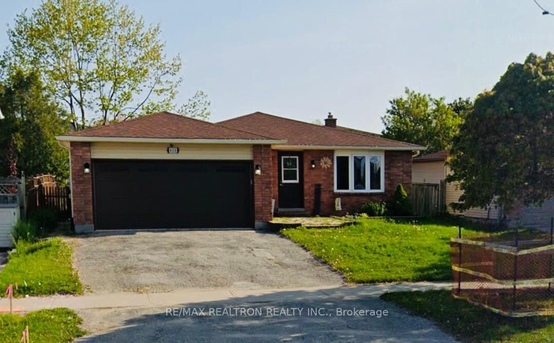 Property Photo:  420 Grove Street E  ON L4M 5R9 