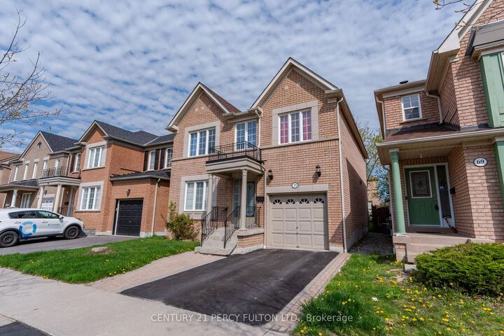 Property Photo: 71 Armitage Crescent ON L1T 4K9