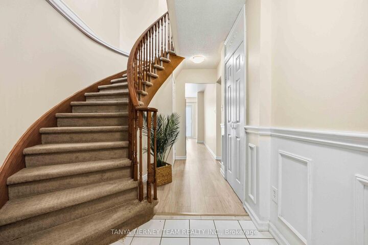 Property Photo: 60 Pidduck Street ON L1E 2W2