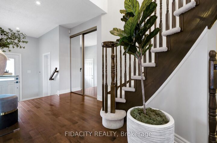 Property Photo:  380 Goldenbrook Way  ON K4A 0K7 