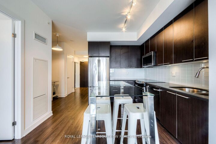Property Photo: 10 Park Lawn Road 1208 ON M8V 0H9