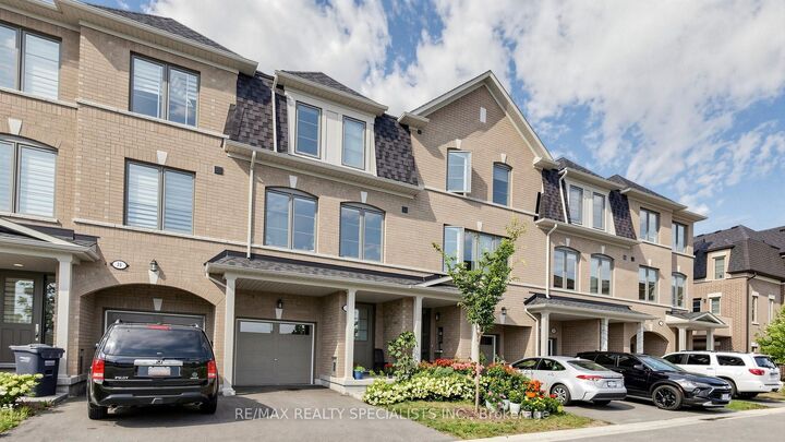 Property Photo:  14 Bretlon Street  ON L6P 4N8 