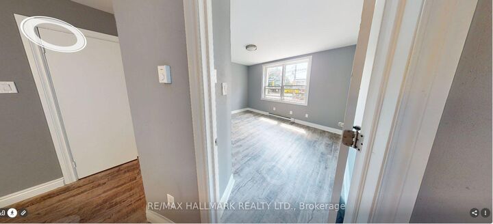 Property Photo:  1610 Queen Street E 1  ON M4L 1G2 