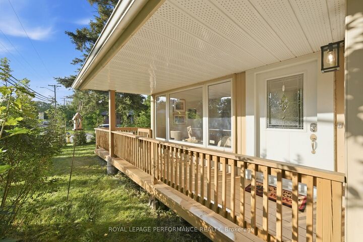 Property Photo: 3149 Southmore Drive E ON K1V 6Z6
