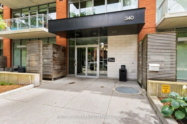 Photo de la propriété: 340 McLeod Street 935 ON K2P 1A4