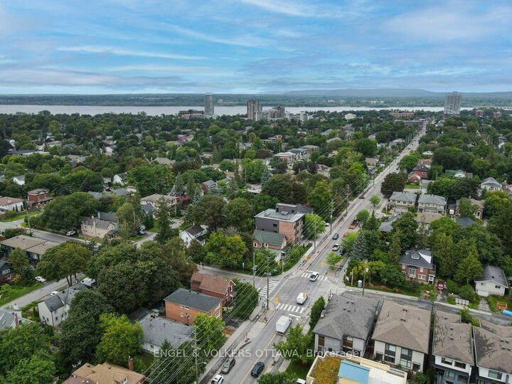 Property Photo: 650 Churchill Avenue N ON K1Z 5G1