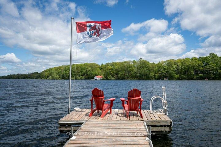 Property Photo: 347 Prinyers Cove Crescent ON K0K 2T0