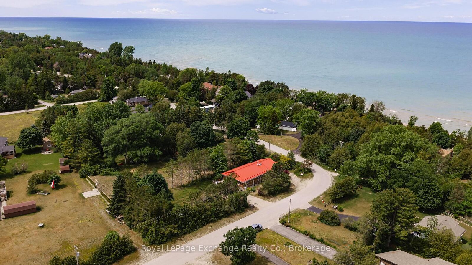 Property Photo:  141 Bell Drive  ON N2Z 2X3 