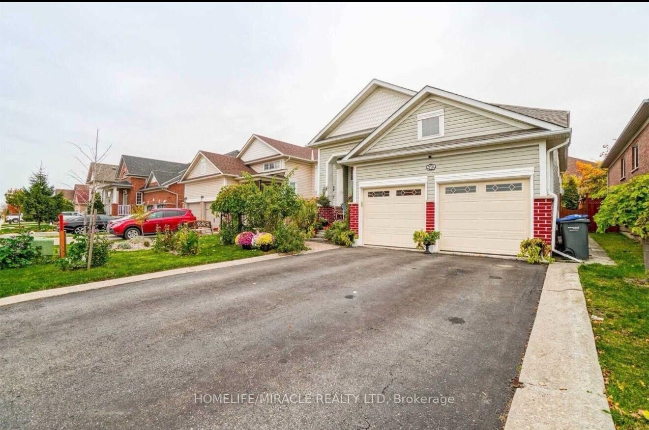 Photo de la propriété:  216 Van Scott Drive  ON L7A 1V9 