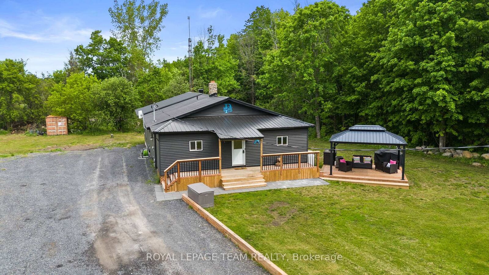 Property Photo: 16509 Cedarvale Road ON K0C 1Y0