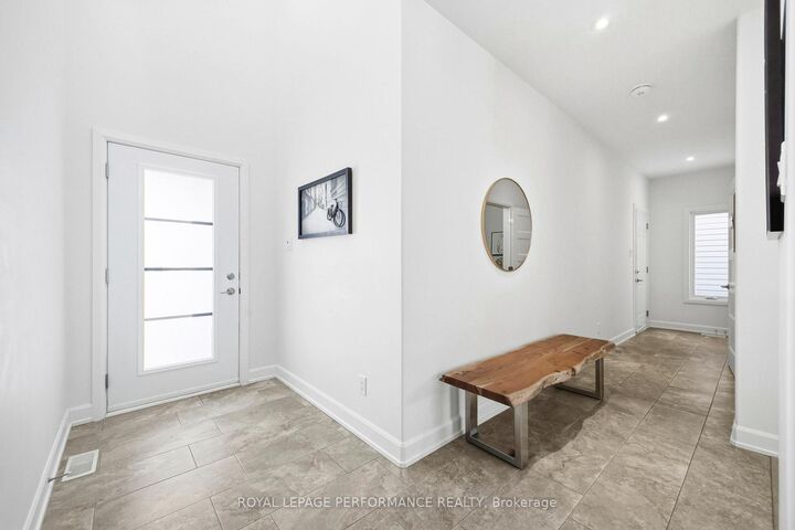 Property Photo: 934 Chablis Crescent ON K0A 1W0