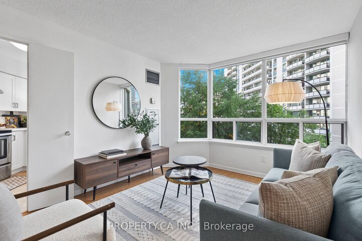 Property Photo: 25 Maitland Street 601 ON M4Y 2W1