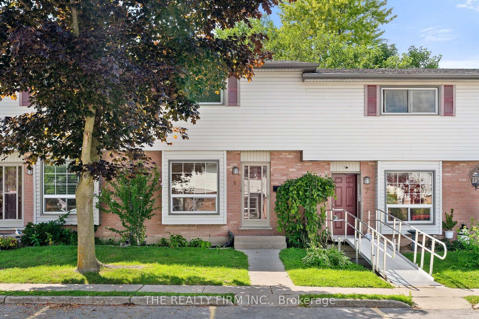 Property Photo: 1215 Cheapside Street 8 ON N5Y 5J9