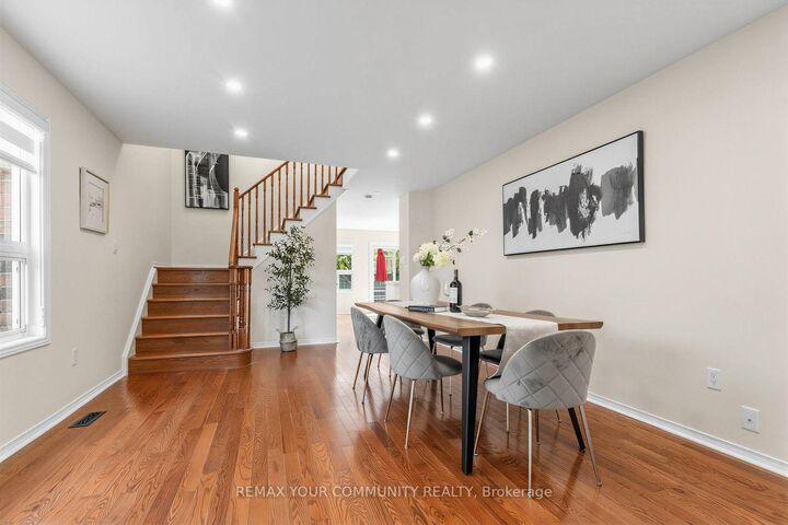 Property Photo: 25 Bassett Avenue ON L4B 4J9