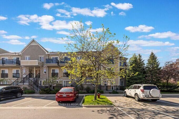Property Photo: 4975 Southampton Drive 353 ON L5M 8C6