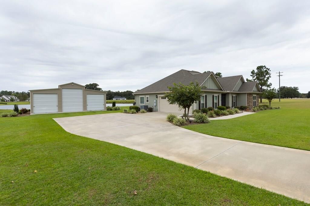 Property Photo:  6140 Old Lake Park Rd  GA 31636 