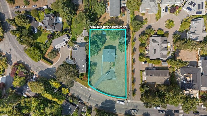 3934 Telegraph Bay Rd — photo 1