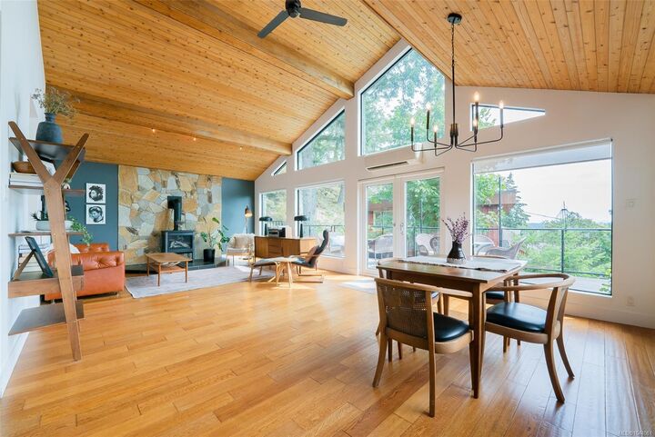 Property Photo: 1605 King John Way BC V9T 3C3