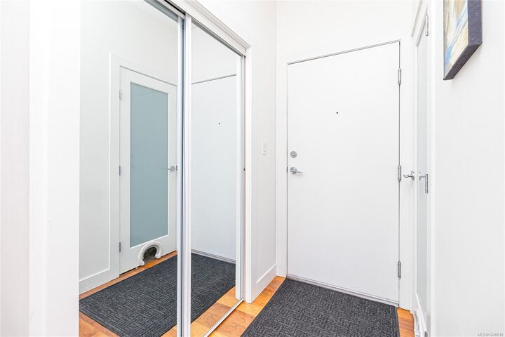 Property Photo:  1008 Tillicum Rd #403  BC V9A 1Z8 
