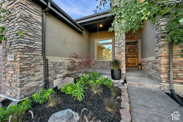 Property Photo: 15596 S Broken Arrow Dr W UT 84065