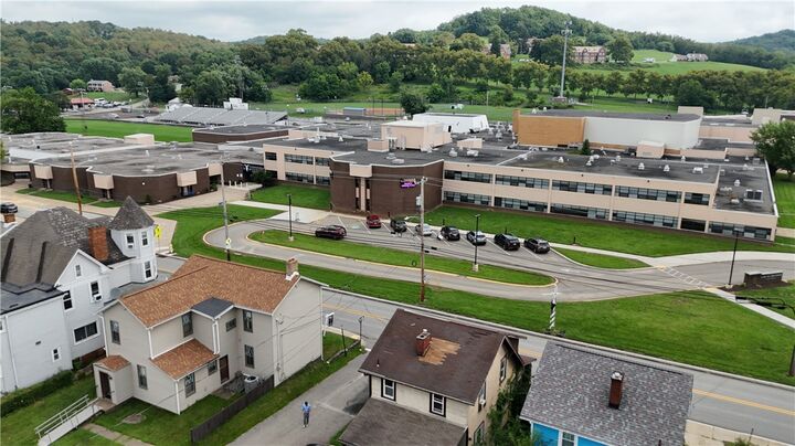 Property Photo: 418 Virginia Ave PA 15074