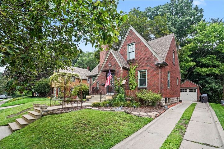 Property Photo: 726 Harden Dr. PA 15229